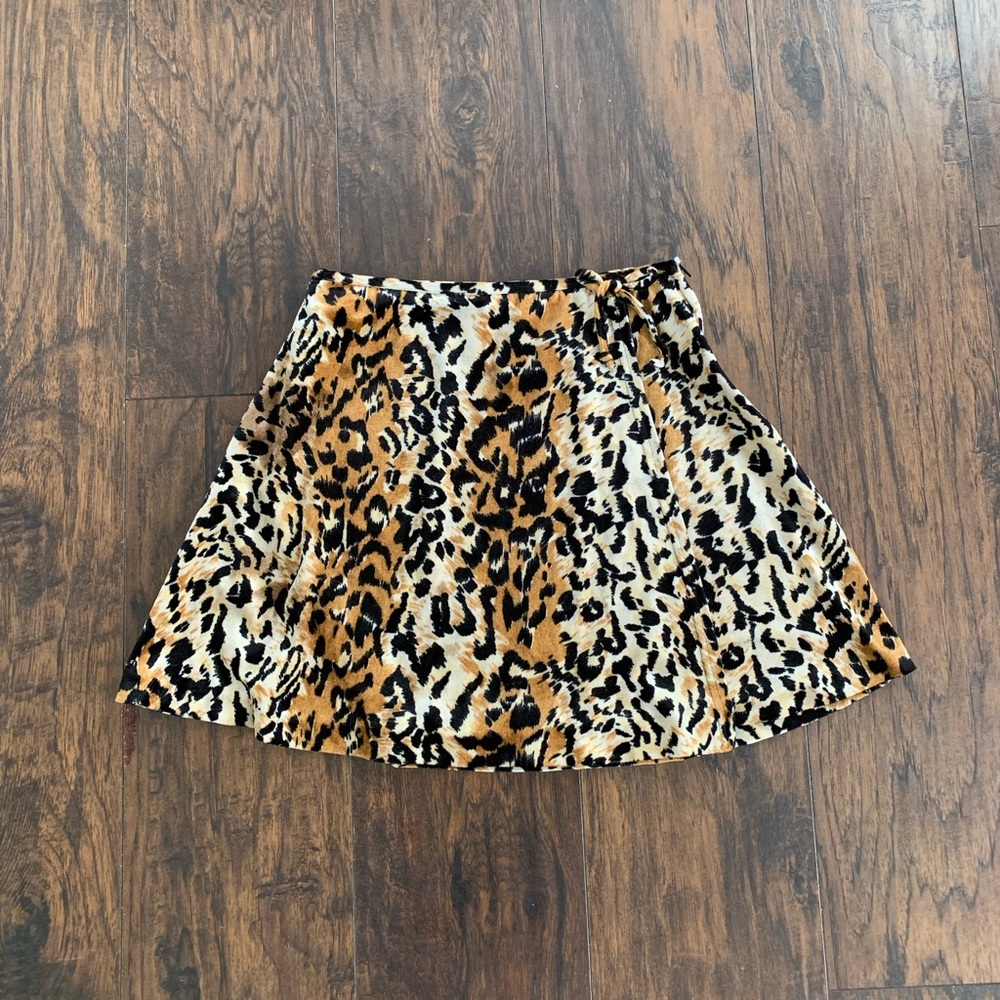 Vintage 90’s velvet animal print wrap mini skirt